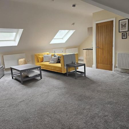 Lovely 1-Bed Loft In Newport Dış mekan fotoğraf